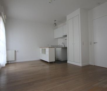 Location Appartement 1 pièce 28m² LE PLESSIS ROBINSON 92350 - Photo 5