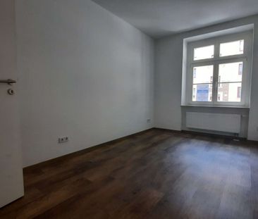 +++ 2 Zimmer Wohnung mit Balkon, Badewanne mit Tür +++ - Photo 1