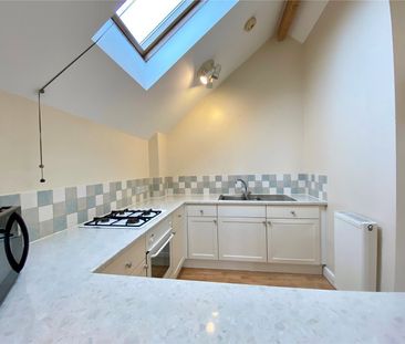 Keeping Row, Fore Street, Chard, Somerset, TA20 - Photo 3