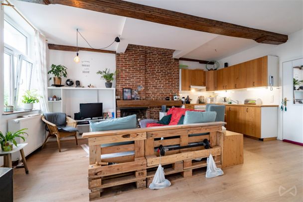 Appartement met één slaapkamer in Mons - Photo 1