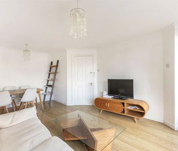 Stewart Street, London, E14 flat to rent - Photo 5