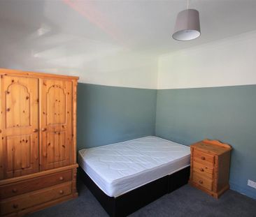 4 bedroom house share to rent - Photo 3