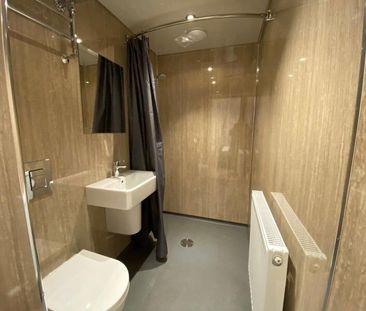 Bernard St, Swansea, SA2 - Photo 6