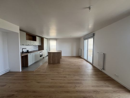 Location Appartement 4 pièces 80m² REIMS 51100 - Photo 1