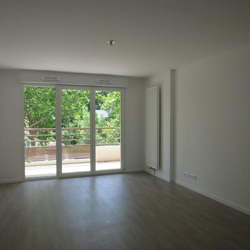 Location Appartement 2 pièces 43m² BRIE COMTE ROBERT 77170 - Photo 1