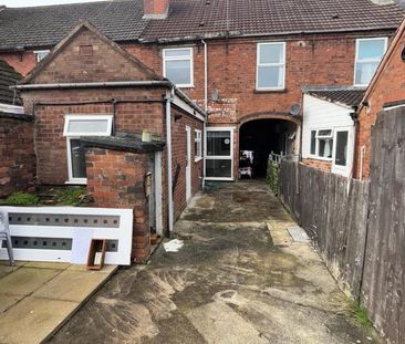 3 bedroom terraced house to rent - Photo 3