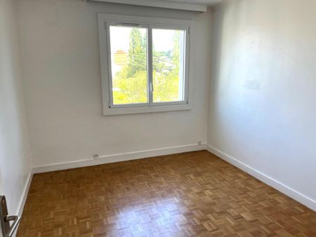 Location Appartement 4 pièces 104m² NANTES 44000 - Photo 5