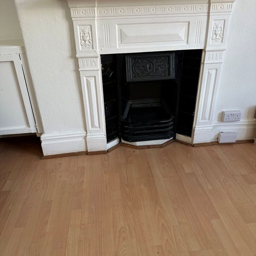 Flat 3 17, Derbyshire Lane, Manchester, M32 - Photo 1