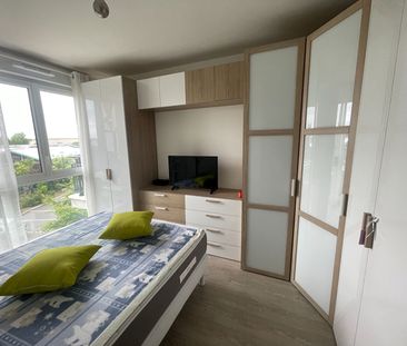 Location Appartement 2 pièces 46m² - Photo 2