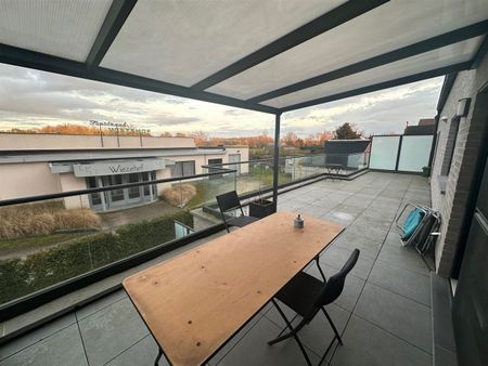 Appartement met 1 slaapkamer en gigantisch terras - Photo 2