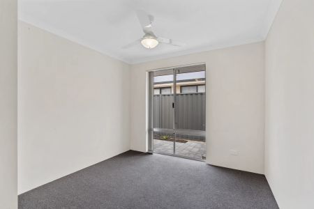 Brand New 4x2 Home in Peaceful Nature Reserve Setting - 25 Bickley Crescent, Coodanup - Photo 5