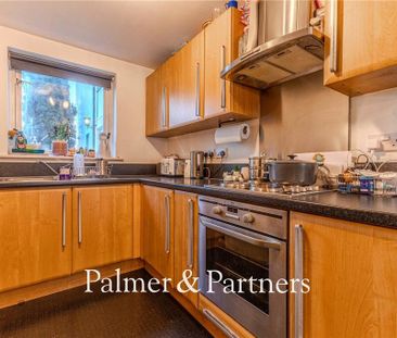 2 bedroom apartment to rent - Photo 5