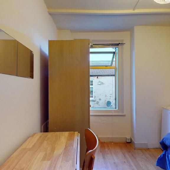 Flat share to rent - Photo 1