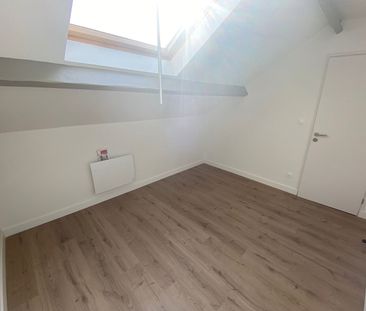 Location Appartement 3 pièces 40m² LILLE 59160 - Photo 2
