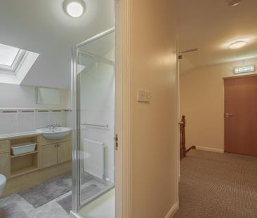 4 bedroom apartment to rent - Photo 6