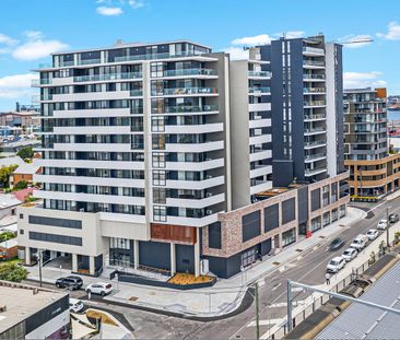 PLEASE DO NOT ATTEND THE PROPERTY BOOK YOUR ONLINE VIDEO TOUR – SEE... - Photo 4