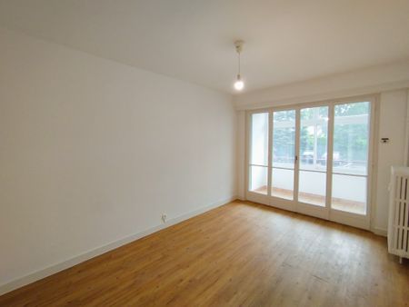 Location Appartement 2 pièces 51m² - Photo 4