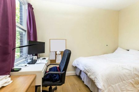 Eynham Road, Shepherds Bush, W12 - Photo 5