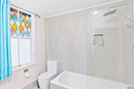 16 Winifred Street - Photo 2