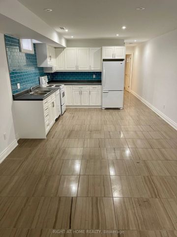 76 Oxford Street #Lower - Photo 3