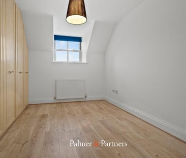 3 bedroom penthouse to rent - Photo 3