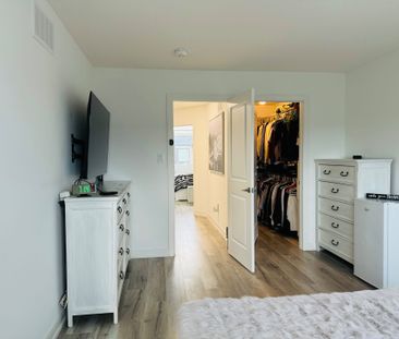 For Lease - 47 Red Maple Lane, Barrie, Ontario - Photo 6