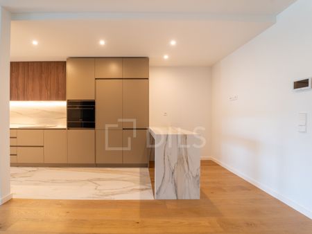 Apartamento T2 em Vila Nova Gaia com varanda e estacionamento - Photo 5