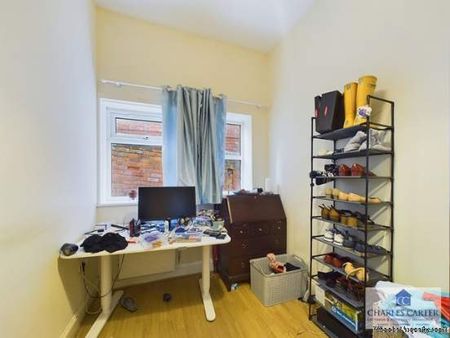 2 bedroom property to rent in Worcester - Photo 3