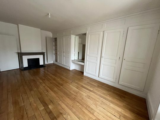 Location Appartement 3 pièces 106m² ANNONAY 07100 - Photo 1