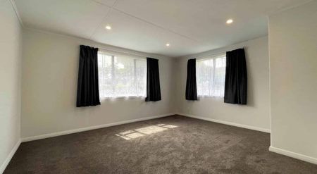 We Three Kings - Photo 3