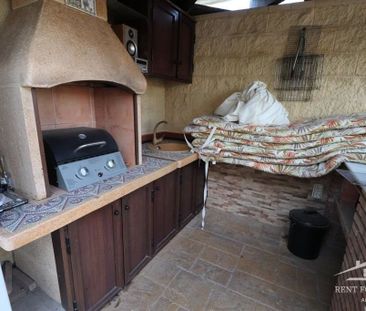 4 bedroom luxury Villa for rent in Alhaurín de la Torre, Spain - Photo 5