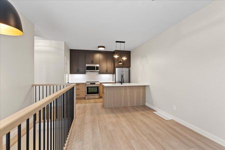 For Lease - 2 Pipers Green Court Unit# 3, Kitchener, Ontario - Photo 5