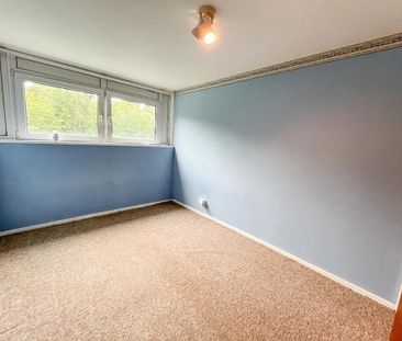 5c Ferndale House, Dunmurry, Belfast, BT17 9DB - Photo 2