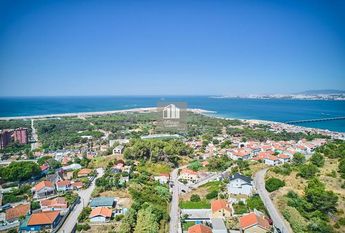 Moradia T2 em Setúbal