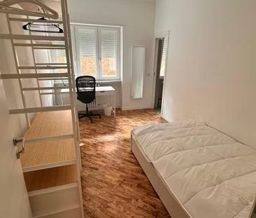 Via Clisio, Rome, Lazio 00199 - Foto 2