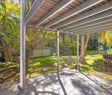 Renovated Family home backing onto peaceful bushlands! - Photo 6