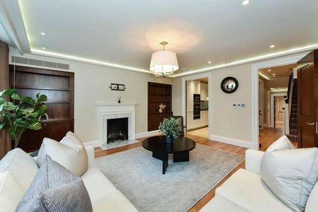 Curzon Street, Mayfair, London, W1J - Photo 3