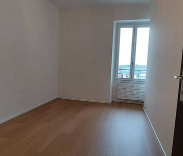 A Louer Appartement 2.5 pièces à ROCHE - Foto 2