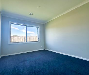 Excellent living with excellent location!!! - Photo 6