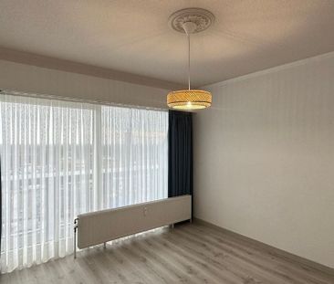 Appartement te huur in Oostende voor € 750 met 1 slaapkamer - Photo 6