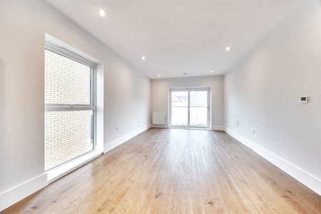 Fairhaven Drive, Reading, RG2 6BJ - Photo 4