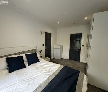 5 bedroom detached house to rent - Photo 6