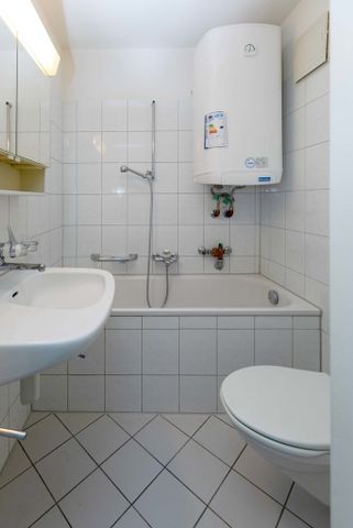 Zentrale Lage in der Nähe des Flughafens - MIETEN OHNE KAUTION - Foto 2