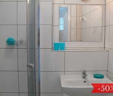 Warszawa, Śródmieście, Aleja Armii Ludowej - Photo 6
