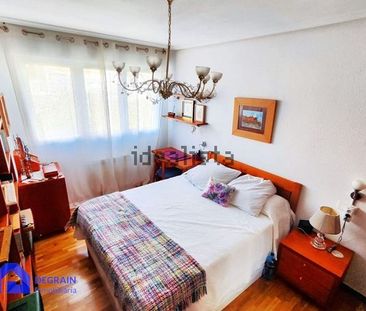 Alquiler de piso en Calle Armando Collar - Photo 6