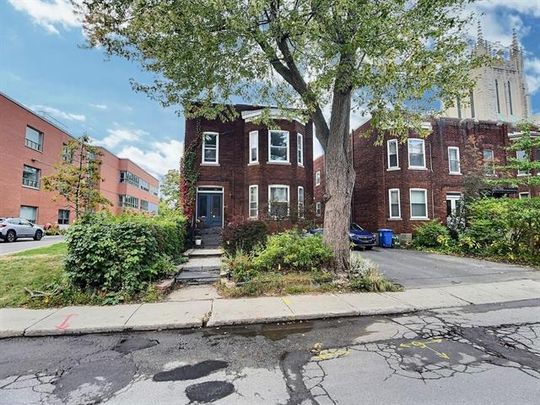 370 Av. Clarke - Photo 1