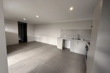 Brand New 2x1x1 Unit - 10A Bonsall Way, Ravenswood - Photo 3