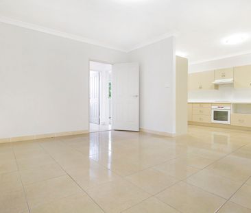 Light-filled and peaceful - Photo 1