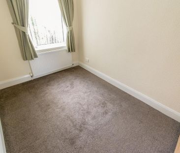 3 bedroom detached bungalow to rent - Photo 4