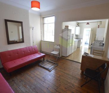 4 bedroom terraced house to rent - Photo 6